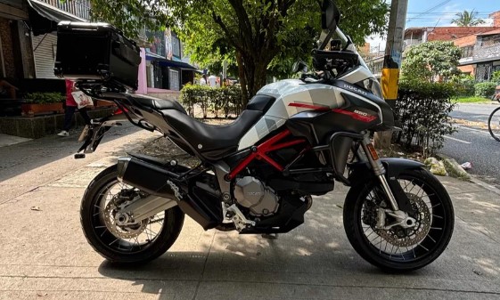 HDM1115 - Multistrada 950