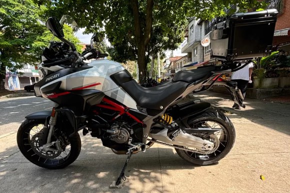 HDM1115 - Multistrada 950