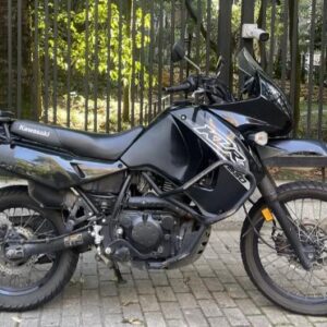 1017-KAWASAKI-KLR-650-LAT-DER.jpg KAWASAKI KLR 650 2018 - (30.000 kms)