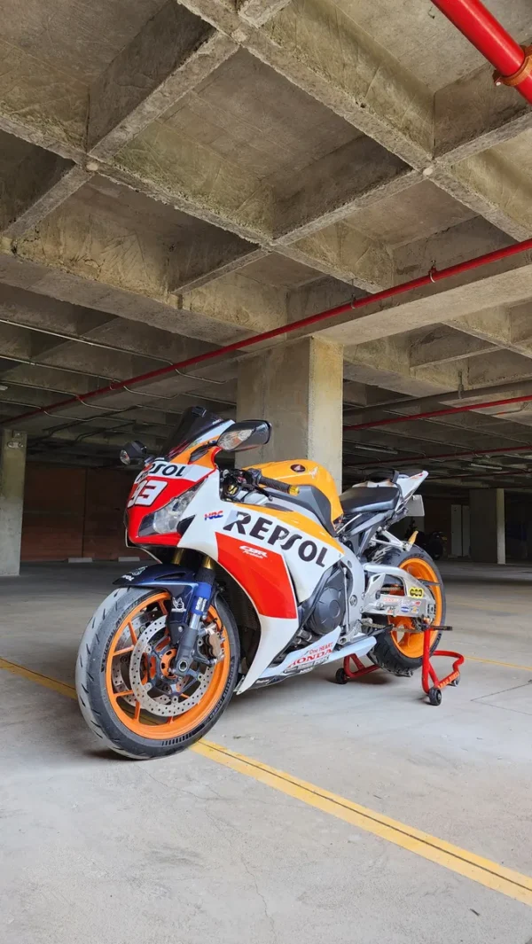 HONDA CBR 1000 RR 2015 (22.000kms)