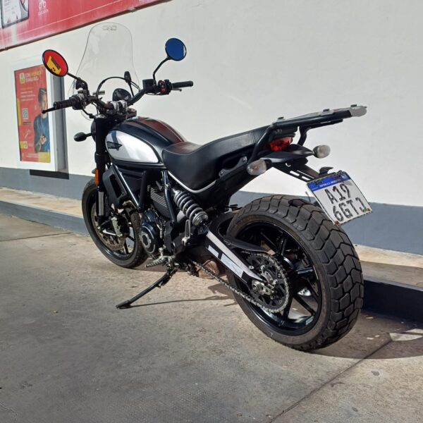 DUCATI SCRAMBLER 800 2023 (15.000kms)