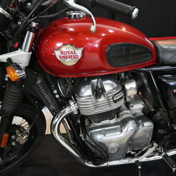 Royal Enfield INTERCEPTOR 650 2023 (18000 kms)