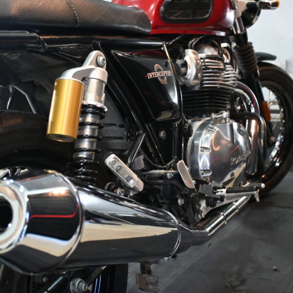 Royal Enfield INTERCEPTOR 650 2023 (18000 kms)