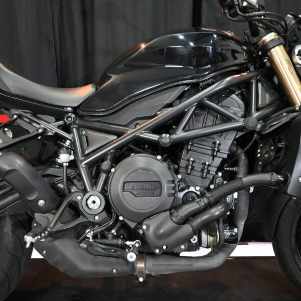 DSC_2346-scaled-1.jpg Benelli S 752 2022 (5000 kms) 1210