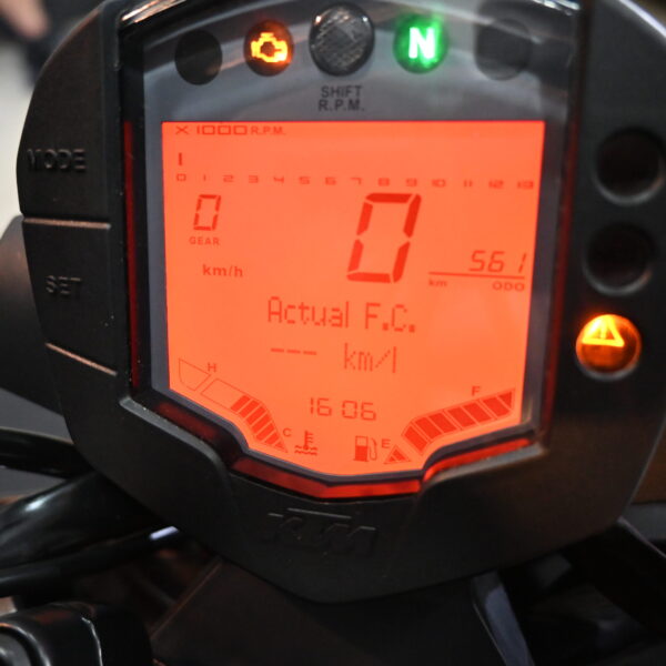 KTM DUKE 200 2024 (537 kms) 1226