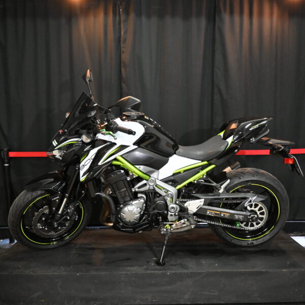 KAWASAKI Z 900 (20000 kms) 1223