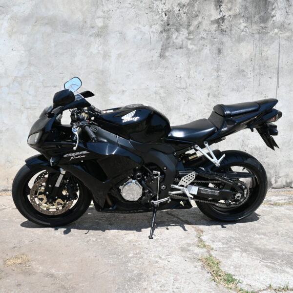 HONDA CBR 1000 RR 2006 (60000 kms) 1246