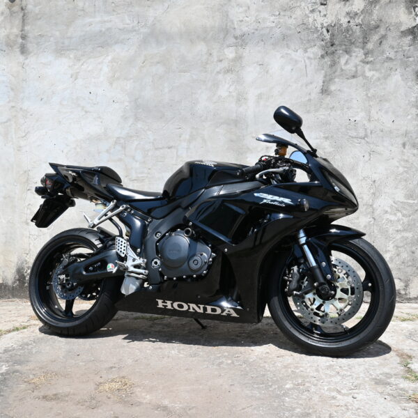 HONDA CBR 1000 RR 2006 (60000 kms) 1246