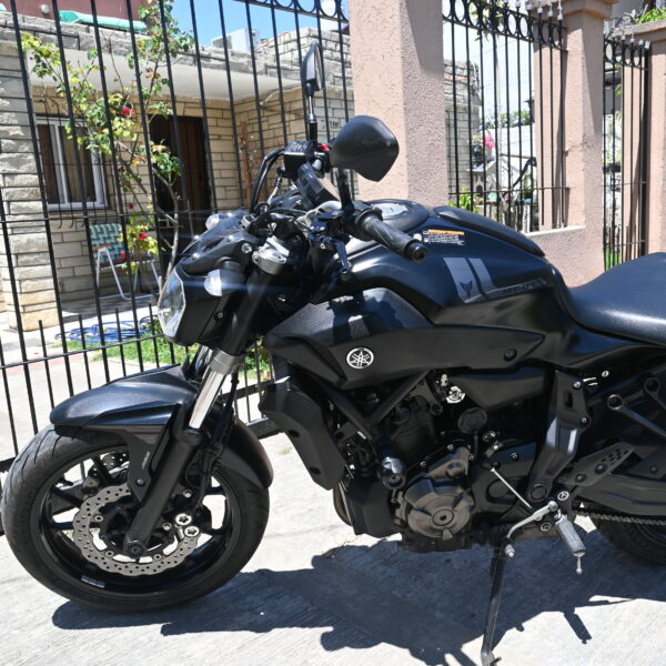 YAMAHA MT 07 2018 700 (27000 kms) 1251