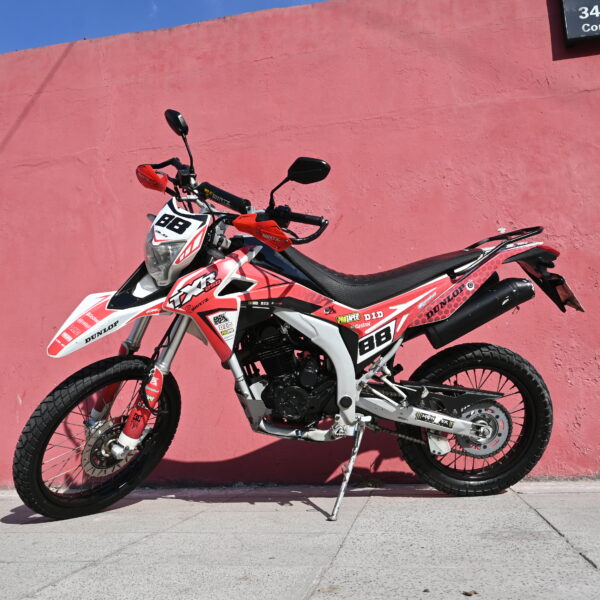 CORVEN TXR 250 2018 (19.600 kms)