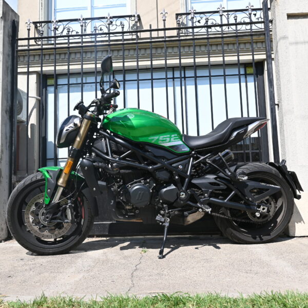 BENELLI S 752 2024 (7.000 kms)