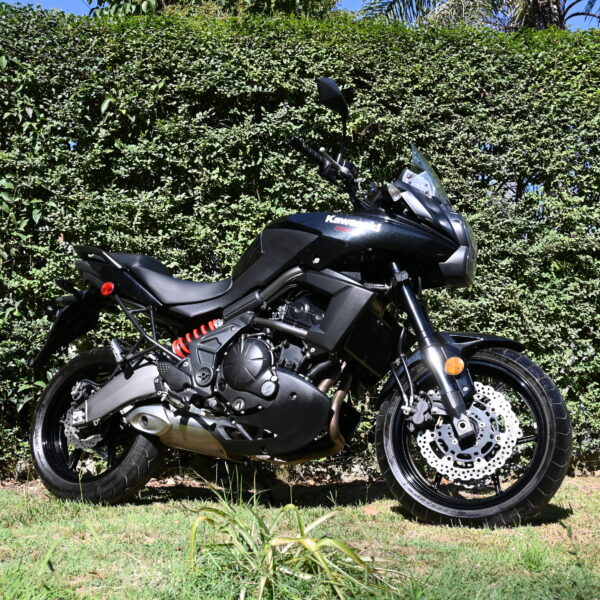 KAWASAKI Versys 650 2024 (7000 kms)