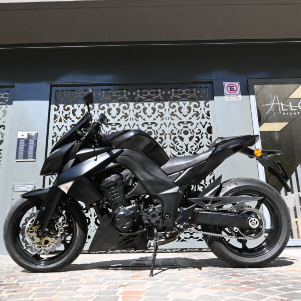 DSC_6175 KAWASAKI Z 1000 2012 (38000 kms)