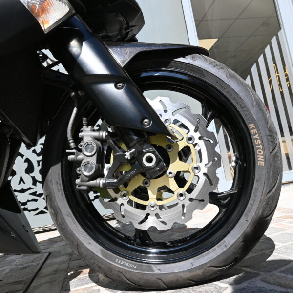 DSC_6196 KAWASAKI Z 1000 2012 (38000 kms)