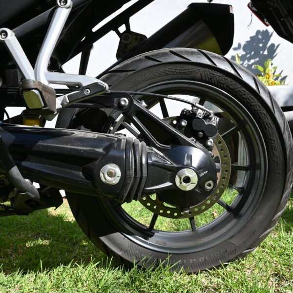 DSC_6491 TRIUMPH Explorer 1200 2013 (25000 kms)