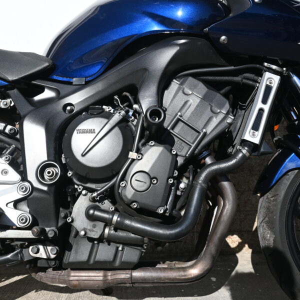 Yamaha FZ6 S2 2008  (57000 kms)