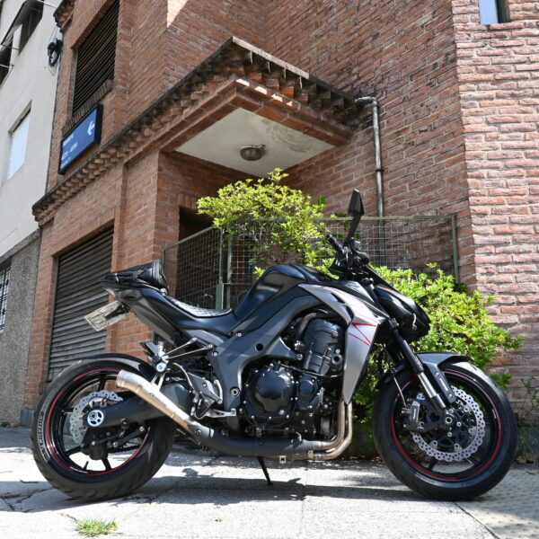 Kawasaki Z 1000 – 2019  (26000 kms)