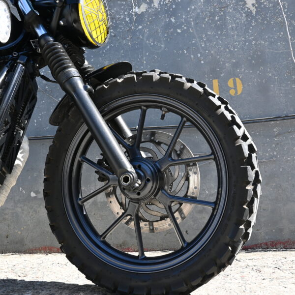 Triumph Street Twin 900 – 2018  (57000 kms)