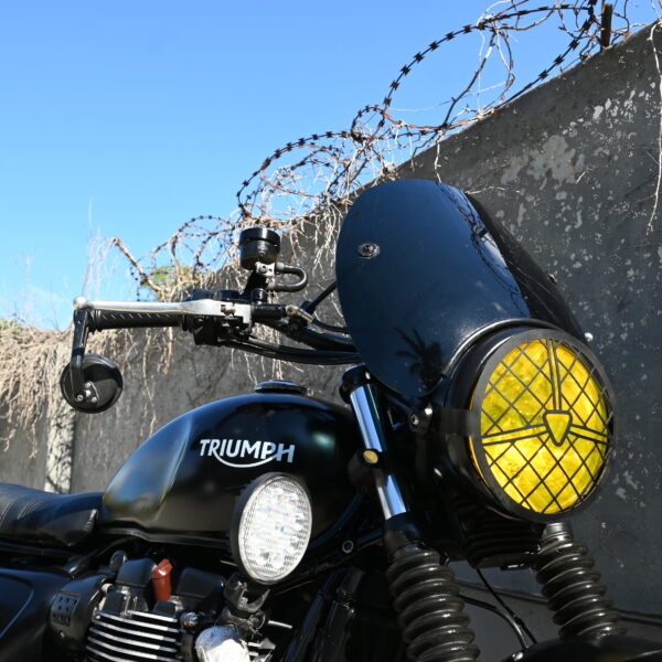 Triumph Street Twin 900 – 2018  (57000 kms)