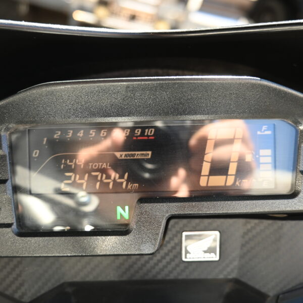 Honda XRE 300 – 2022 (24000 kms)