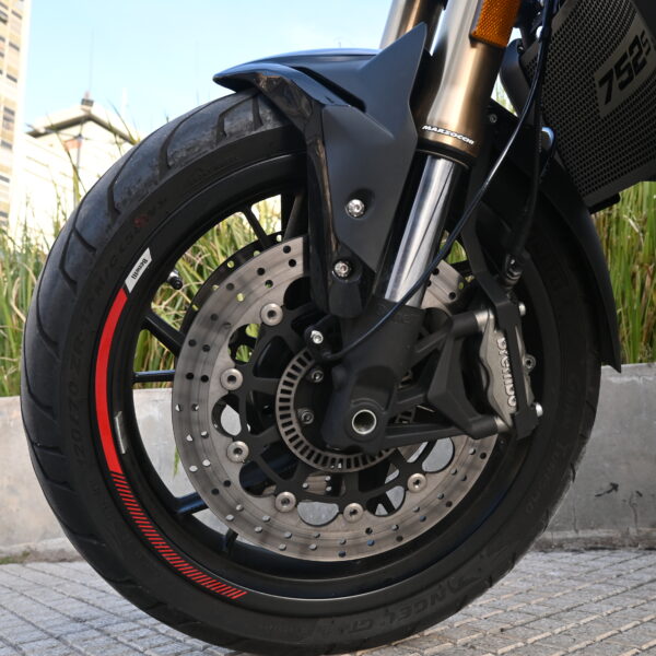 DSC_7858 Benelli 752S – 2022 (14000 kms)