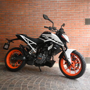 DSC_7878 KTM Duke 200 – 2021 (8000 kms)