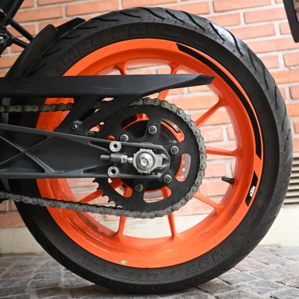 KTM Duke 200 – 2021 (8000 kms)