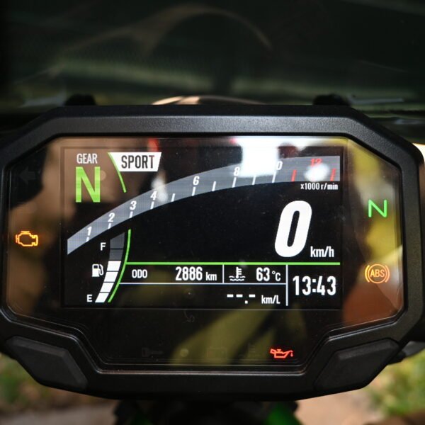 Kawasaki Z900 – 2024 (2800 kms)