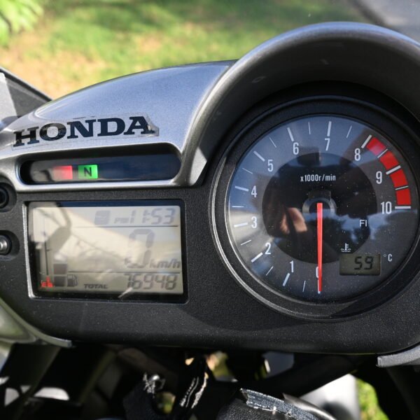 Honda Transalp 700 – 2012 (76000 kms)