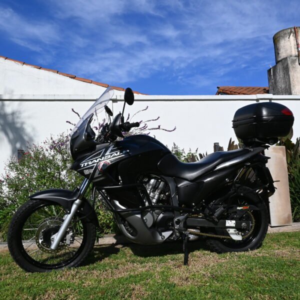 Honda Transalp 700 – 2012 (76000 kms)