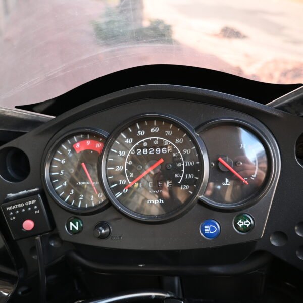 Kawasaki KLR 650 – 2014 (24000 kms)