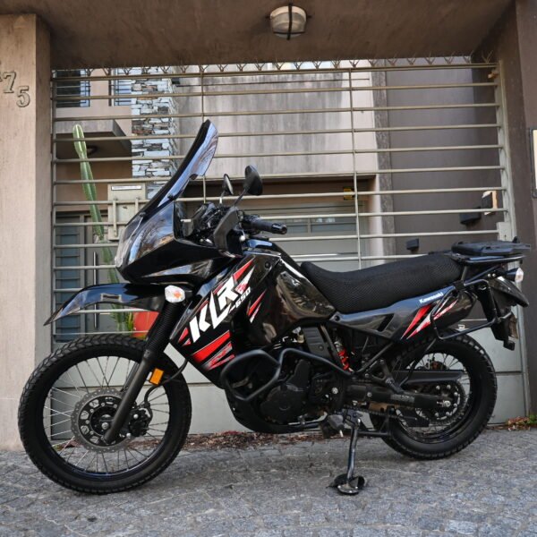 Kawasaki KLR 650 – 2014 (24000 kms)