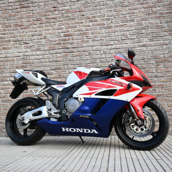 DSC_0356 Honda CBR 1000RR HRC – 2004 (37700 kms)