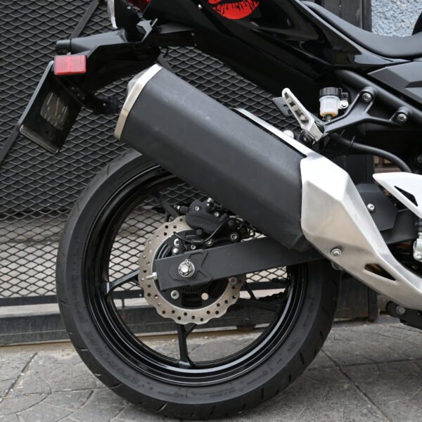 Kawasaki Z400 – 2024 (4500 kms)