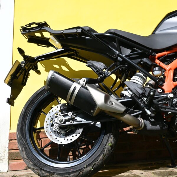 KTM Duke 390 – 2024 (40 kms)